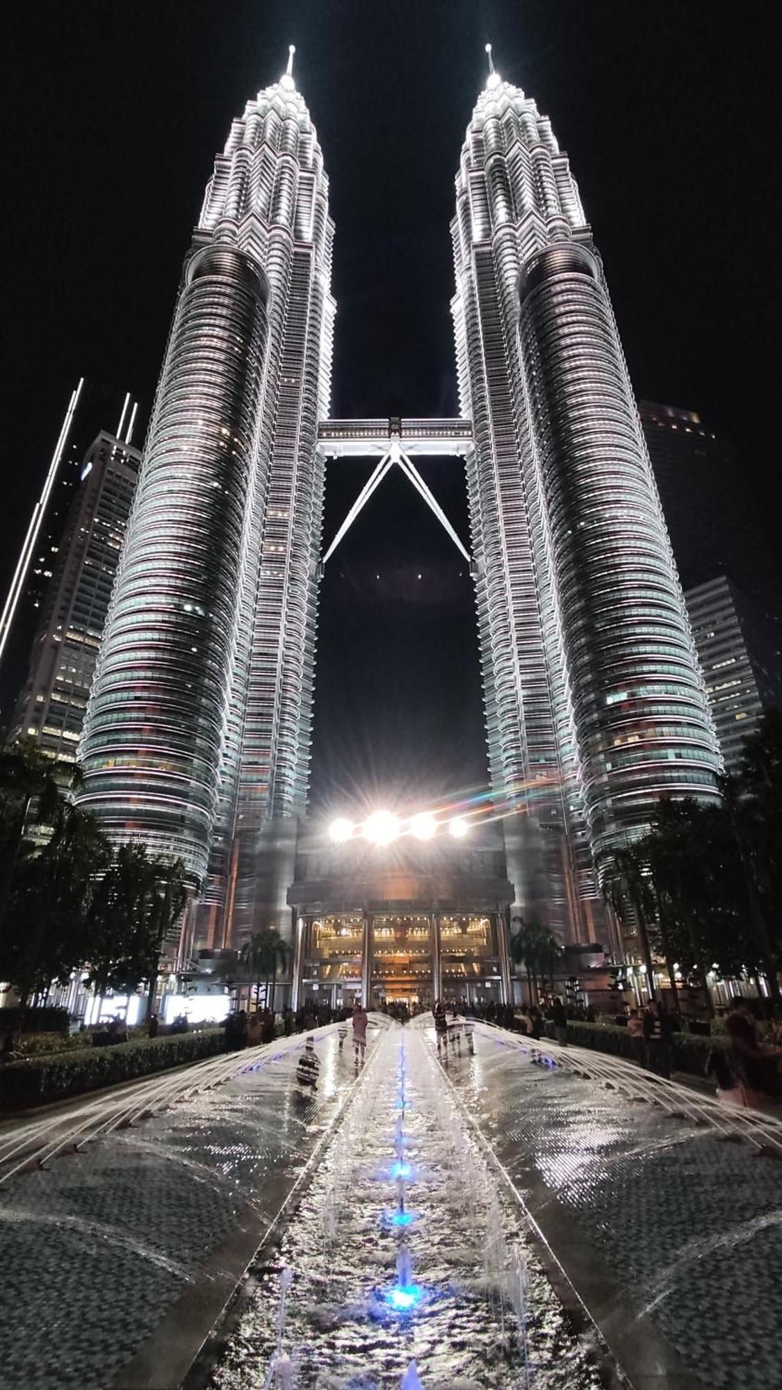 Regalia Bestfriend Hostel Kuala Lumpur Exterior foto